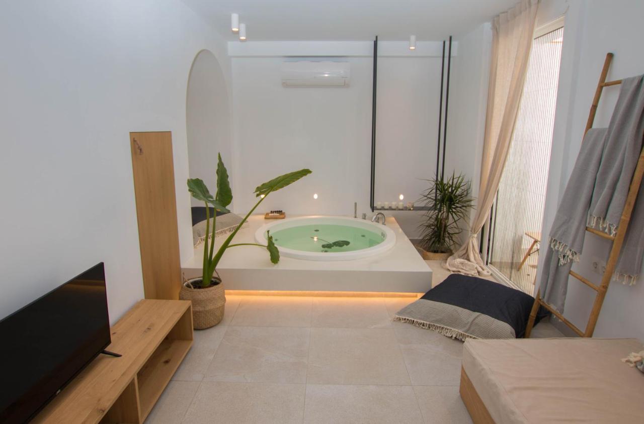 Aristotelia Gi - Premium Luxury Villas With Private Pools โอลิมเปียดา ภายนอก รูปภาพ